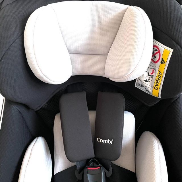 お得在庫 combi ほぼ未使用！コンビ クルムーヴスマート ISOFIX エッグショックNeoの通販 by ゆず子 ｜コンビならラクマ 