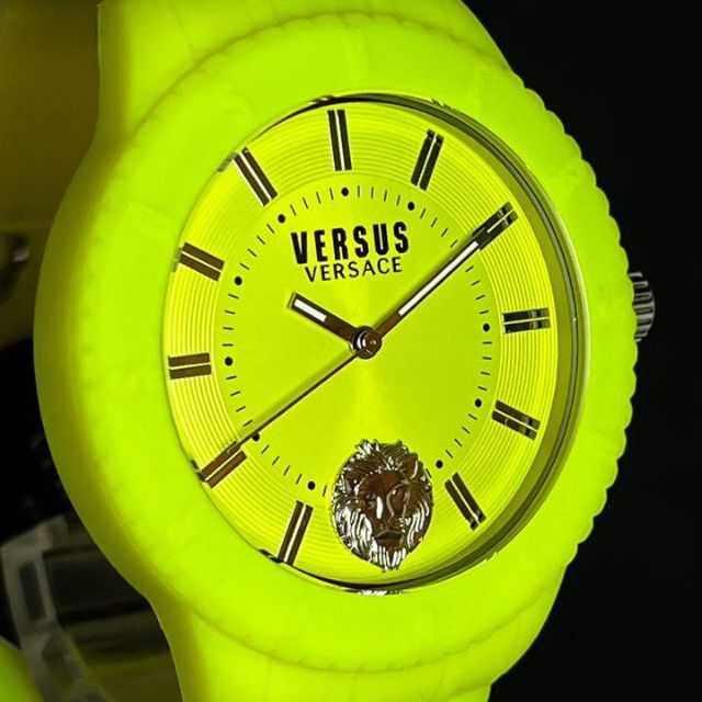 【ピーンとき】 VERSACE - ★イエロー、黄色★Versus Versace/ベルサーチ/腕時計/新品未使用の通販 by Love watchリキチ's shop ｜ヴェルサーチならラクマ できます