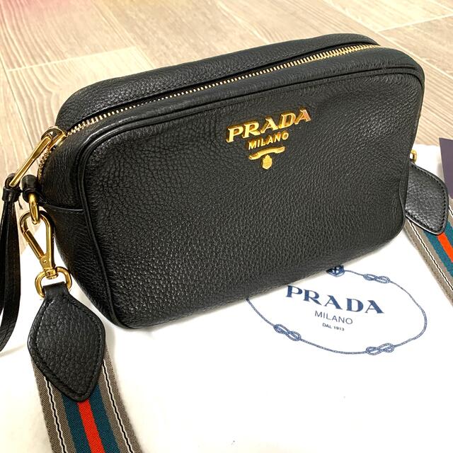 PRADA(プラダ)のPRADA 正規品 ショルダーバッグ ストラップ2本付 1BH093 レディースのバッグ(ショルダーバッグ)の商品写真