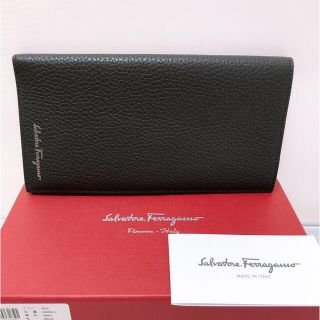 サルヴァトーレフェラガモ(Salvatore Ferragamo)のぱんな様専用♪横取り禁止です！(長財布)