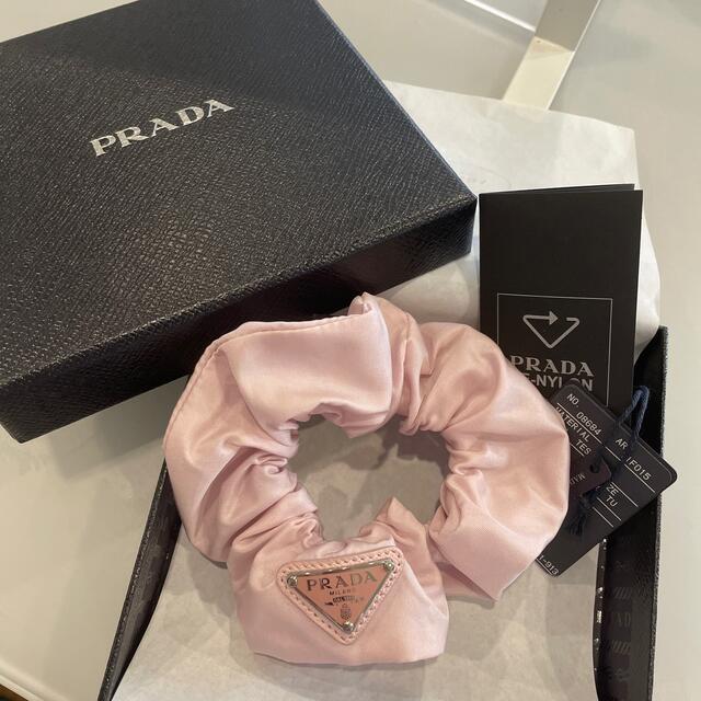 PRADA Re Nylon シュシュ