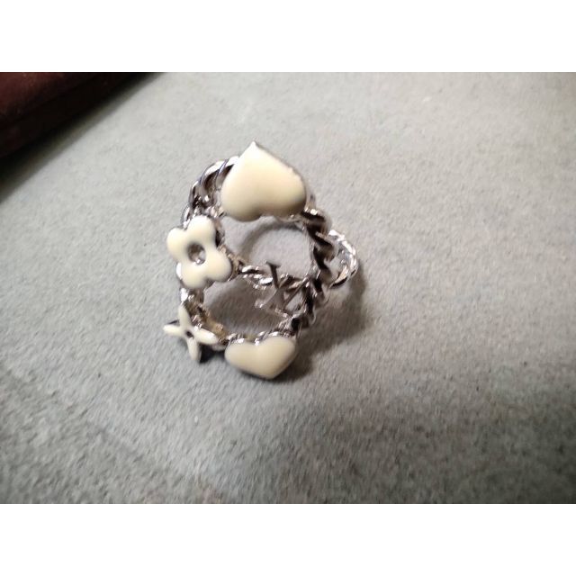 LOUIS VUITTON (ルイヴィトン) ハートフラワーリング M65466 最適な ...