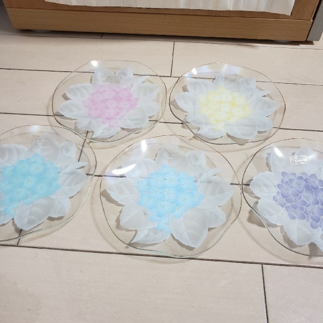 短期間の出品 八木麻子 ブーケ 紫 ガラス プレート bakemartgourmet.com