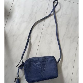 ゲス(GUESS)のguess ゲス　ショルダーバッグ　値下げ！！美品！(ショルダーバッグ)