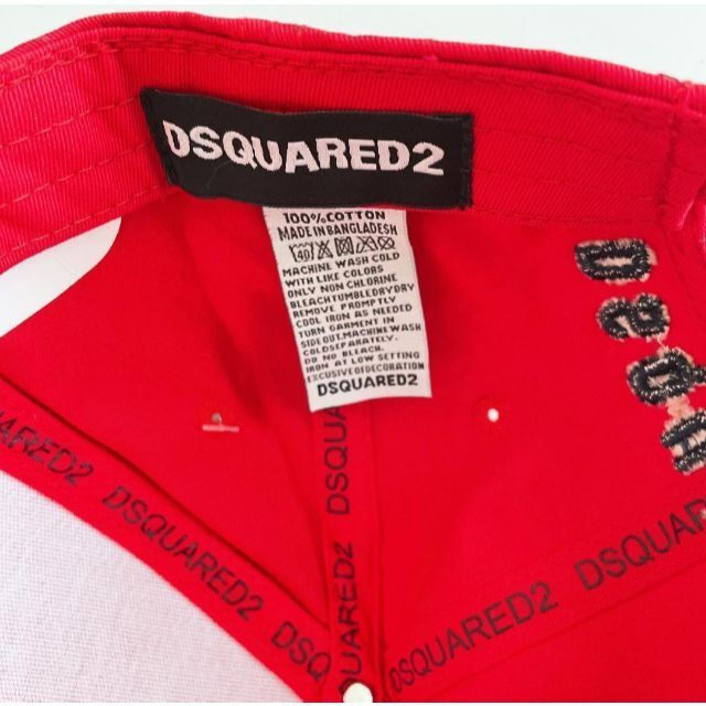 DSQUARED2(ディースクエアード)のDSQUARED2 ディースクエアード キャップ レッド 帽子 刺繍 メンズ メンズの帽子(キャップ)の商品写真