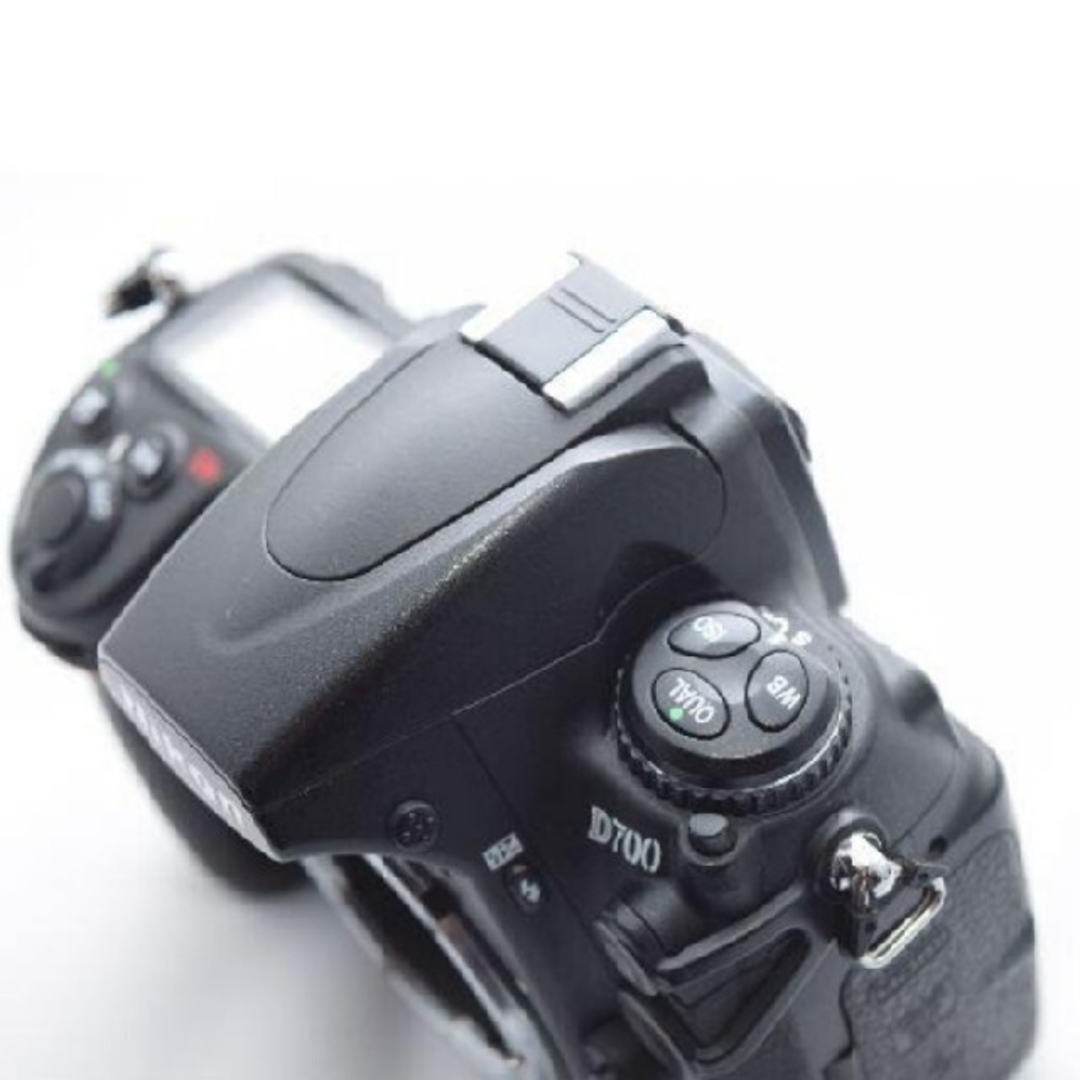 Nikon - 【発売当初約330,000円】Nikon D700☆はじめてのフル Nikon - 【発売当初約330,000円】Nikon D700☆はじめてのフル