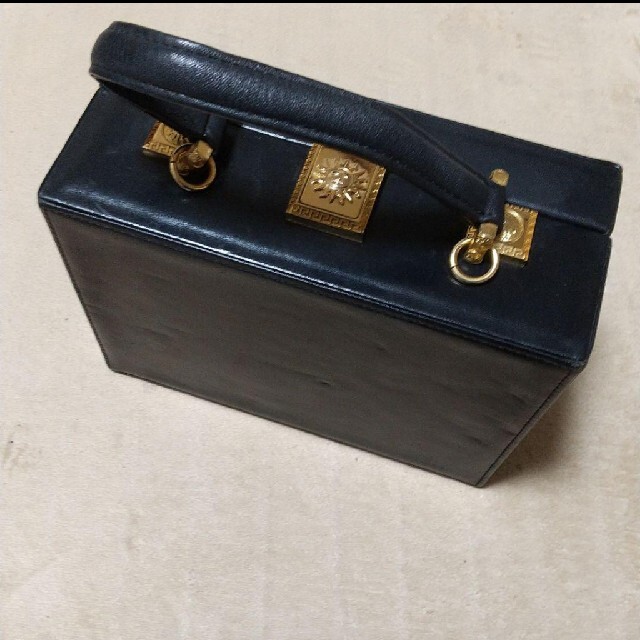 Gianni Versace - VERSACE バニティバッグの通販 by さとこ Gianni Versace - VERSACE バニティバッグの通販 by さとこ