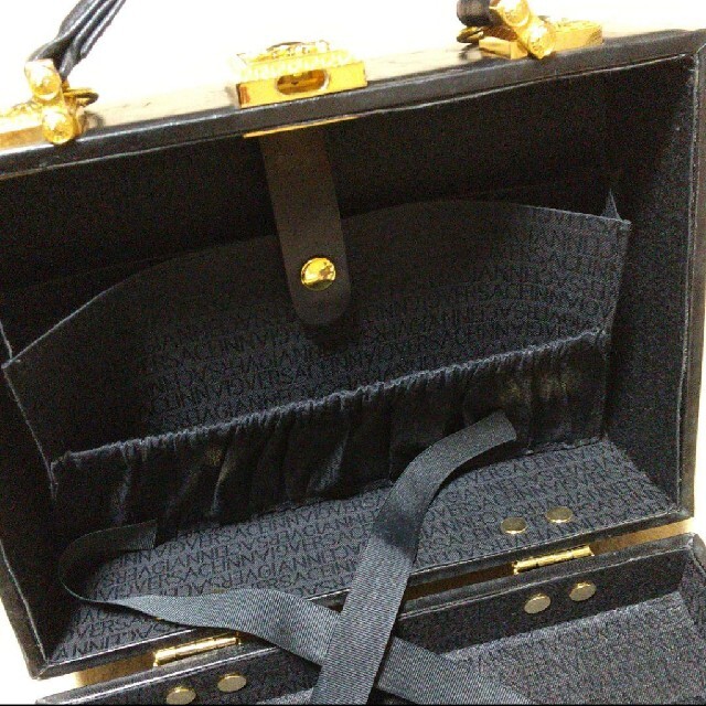 Gianni Versace - VERSACE バニティバッグの通販 by さとこ Gianni Versace - VERSACE バニティバッグの通販 by さとこ