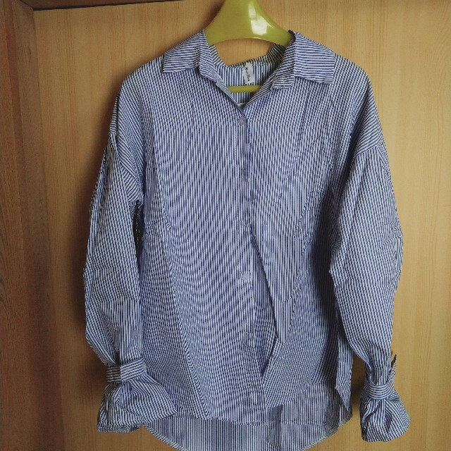 ストライプシャツ 長袖 韓国 ブルー オーバーサイズシャツ ブラウス レディース レディースのトップス(シャツ/ブラウス(長袖/七分))の商品写真