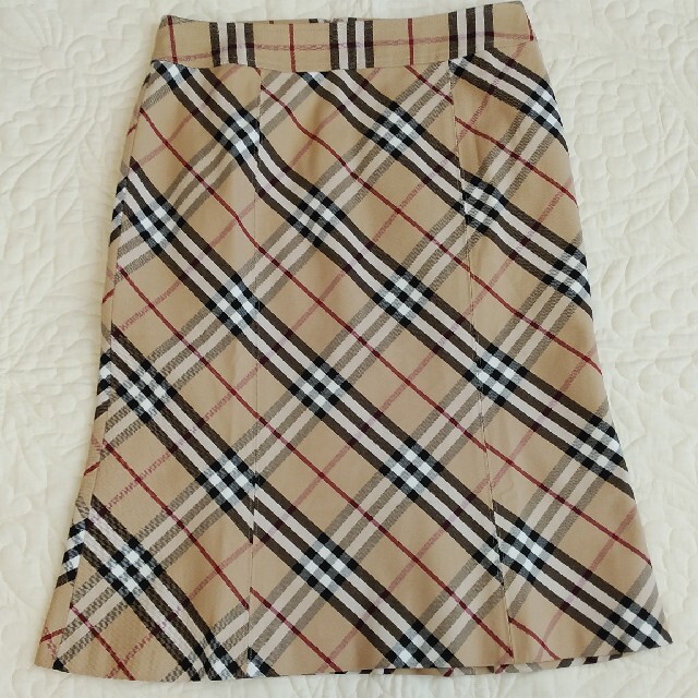 お値下げ✴タグ付き新品「BURBERRY LONDON」スカート | フリマアプリ ラクマ