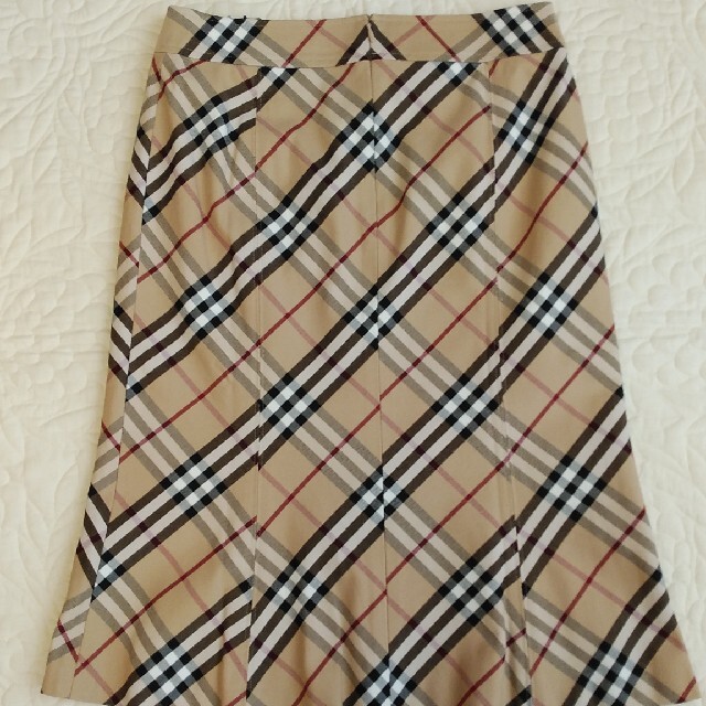 お値下げ✴タグ付き新品「BURBERRY LONDON」スカート