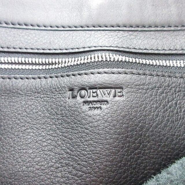 LOEWE(ロエベ)のロエベ ミリタリー メッセンジャー レザー ショルダー バッグ アナグラム メンズのバッグ(ショルダーバッグ)の商品写真