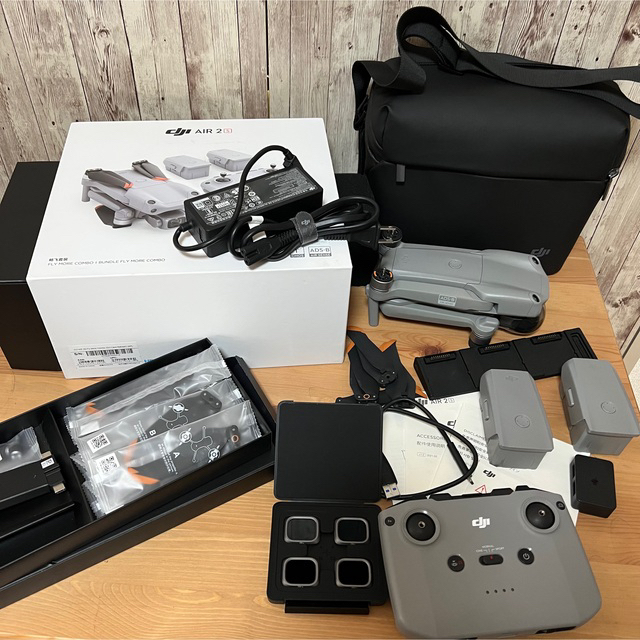 ドローン DJI AIR 2S Fly More Combo 本体交換品付属品