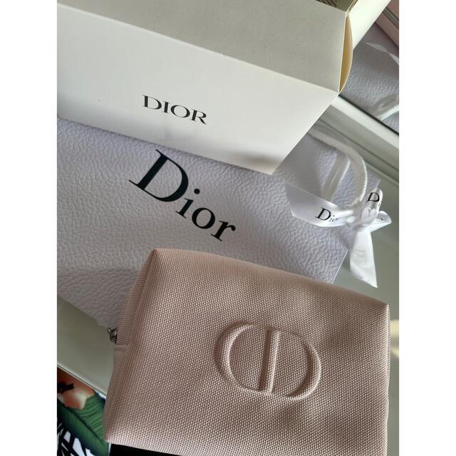 Dior(ディオール)のDior ノベルティポーチ&ショッパー レディースのファッション小物(ポーチ)の商品写真