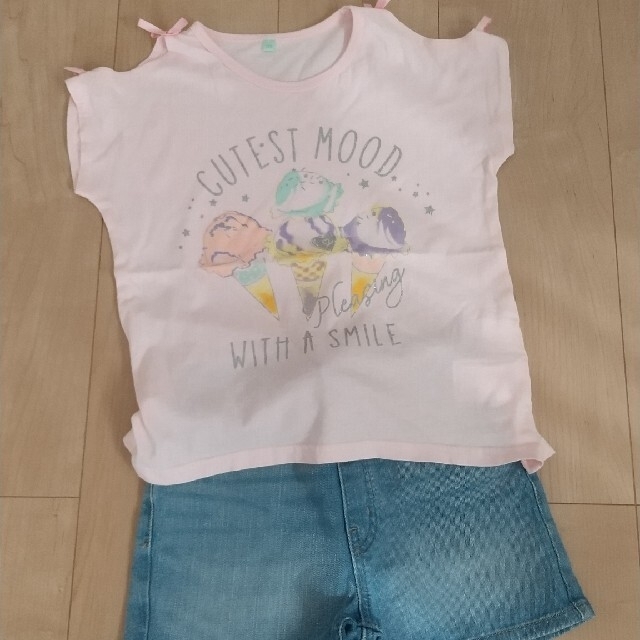 UNIQLO(ユニクロ)のご専用☆120cm☆Tシャツ  & パンツセット 5点 キッズ/ベビー/マタニティのキッズ服女の子用(90cm~)(Tシャツ/カットソー)の商品写真