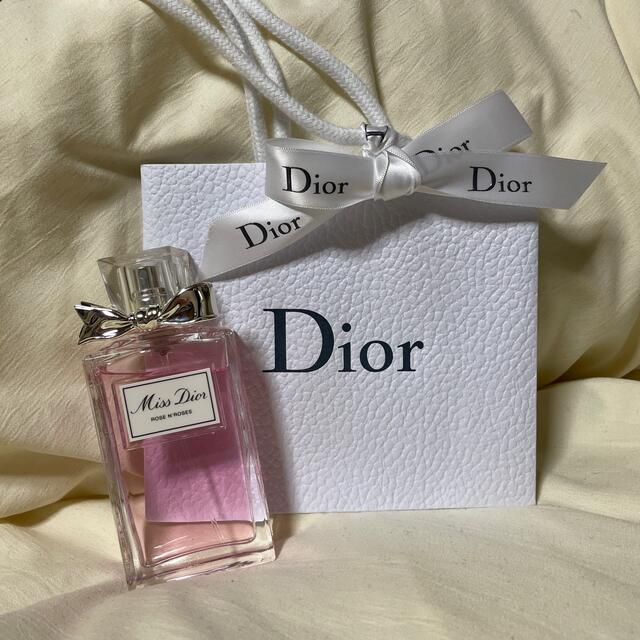 Dior(ディオール)のDIOR miss dior rose&rose 50ml 紙袋付き コスメ/美容の香水(香水(女性用))の商品写真