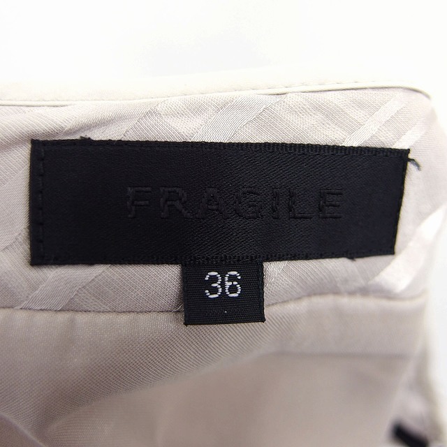 FRAGILE(フラジール)のフラジール FRAGILE フレア スカート 膝丈 綿混 チェック 柄 レディースのスカート(ひざ丈スカート)の商品写真