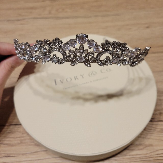 Christiana Tiara by Ivory&Co. | フリマアプリ ラクマ Christiana Tiara by Ivory&Co. | フリマアプリ ラクマ