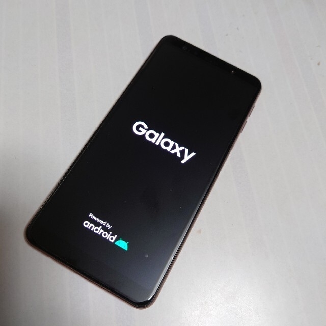 Galaxy(ギャラクシー)の【中古】【USED】Galaxy A7 ゴールド 楽天モバイル回線 スマホ/家電/カメラのスマートフォン/携帯電話(スマートフォン本体)の商品写真