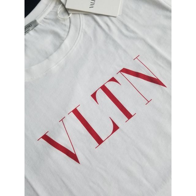 VALENTINO(ヴァレンティノ)のVALENTINO ヴァレンティノ VLTN ロゴ Tシャツ メンズのトップス(Tシャツ/カットソー(半袖/袖なし))の商品写真