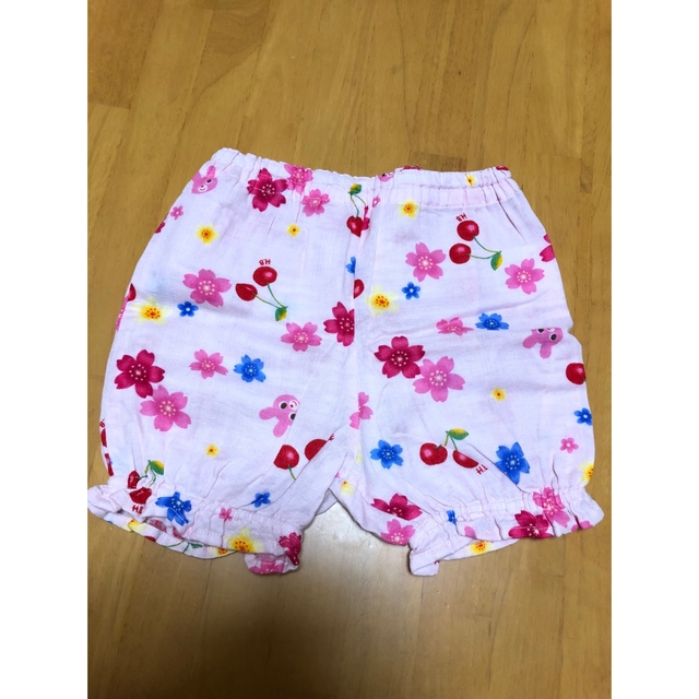 HOT BISCUITS(ホットビスケッツ)のミキハウス　ホットビスケッツ　甚平 キッズ/ベビー/マタニティのキッズ服女の子用(90cm~)(甚平/浴衣)の商品写真