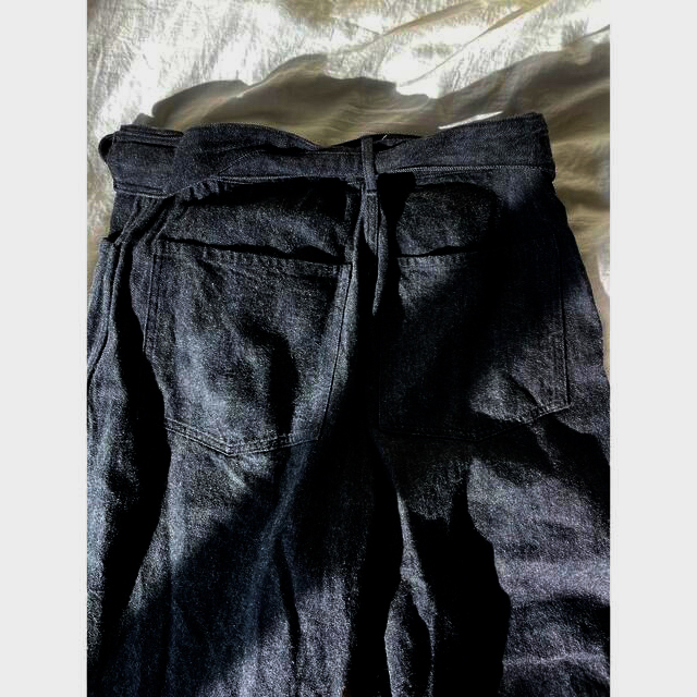 COMOLI(コモリ)のcomoli ベルデッドデニム メンズのパンツ(デニム/ジーンズ)の商品写真