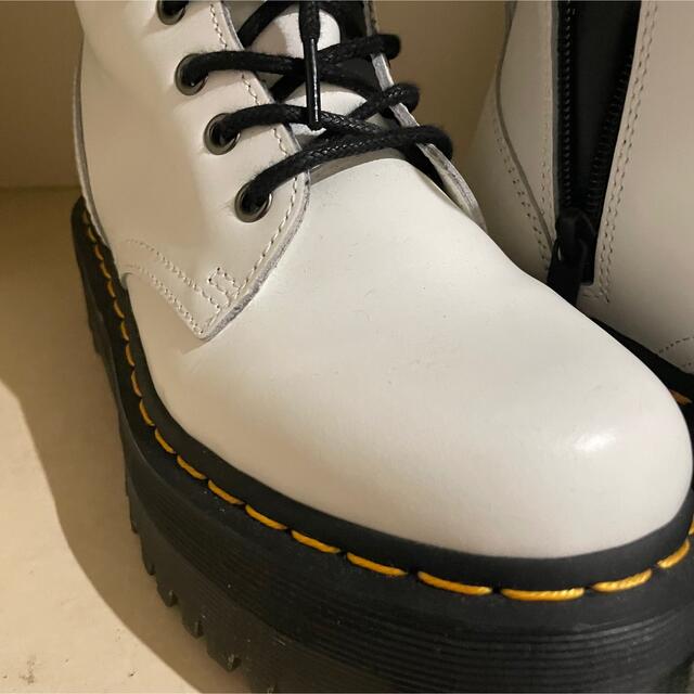 Dr.Martens(ドクターマーチン)のDr.Martens ジェイドン ホワイト レディースの靴/シューズ(ブーツ)の商品写真