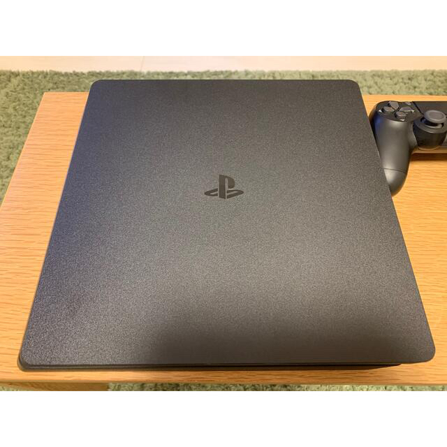 PlayStation4(プレイステーション4)のSONY PlayStation4 本体 CUH-2200AB01 エンタメ/ホビーのゲームソフト/ゲーム機本体(家庭用ゲーム機本体)の商品写真