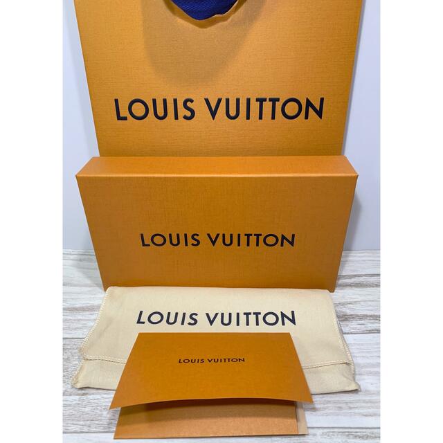 LOUIS VUITTON(ルイヴィトン)の定価12.9万/新品☆ルイヴィトン モノグラムアンプラントジッピーウォレット レディースのファッション小物(財布)の商品写真