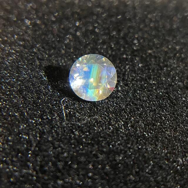 インド産 レインボームーンストーン 0.30cts ルースの通販 by Hope Gem
