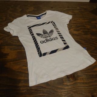 アディダス(adidas)のadidas　レディースシャツ　MSize(Tシャツ(半袖/袖なし))