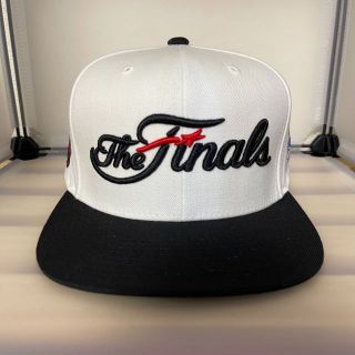 ミッチェルアンドネス(MITCHELL & NESS)の専用　4点　MITCHELL & NESS chicago bulls cap(キャップ)