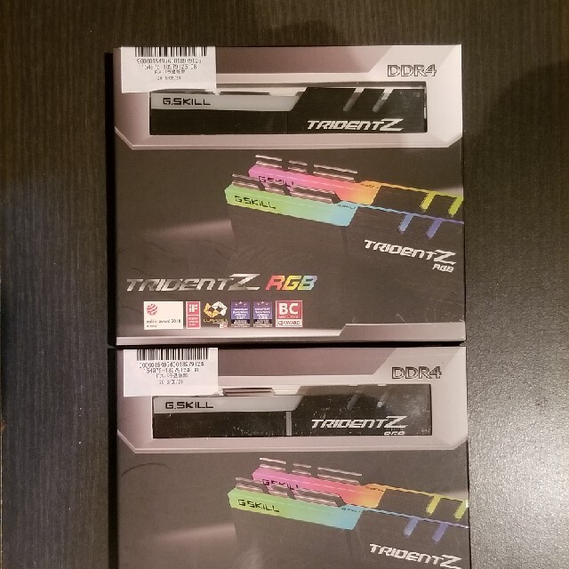 g.skill ddr4 メモリ　TRIDENT Z RGB　32gb