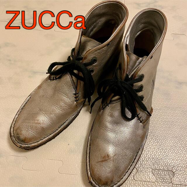 ZUCCa(ズッカ)のZUCCa チャッカブーツ シルバー レザー レースアップ Sサイズ レディースの靴/シューズ(ブーツ)の商品写真