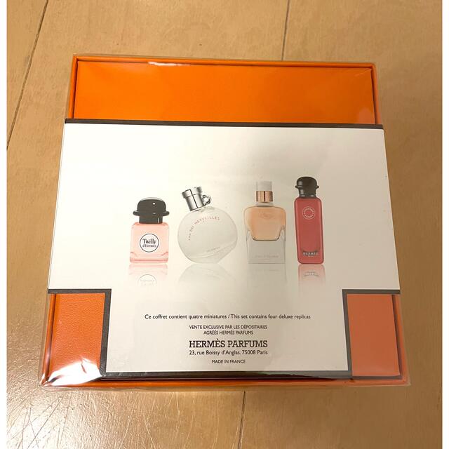 Hermes(エルメス)の未開封Hermesエルメスデラックスミニチュアフレグランスセット コスメ/美容の香水(ユニセックス)の商品写真