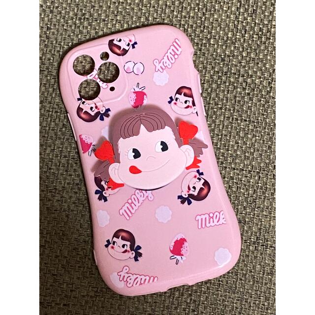 不二家(フジヤ)のペコちゃん  iPhone11Pro ケース　バンガーリング付き  スマホ/家電/カメラのスマホアクセサリー(iPhoneケース)の商品写真