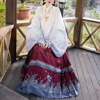 螺鈿 赤銀色ロングスカート 馬面裙 明制漢服 中国伝統衣装 着物和服 成人式