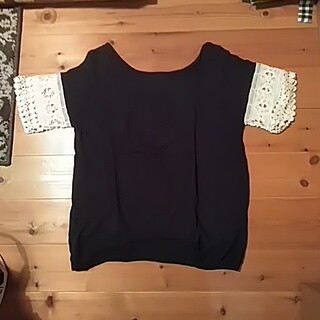 エージー(AG)の♡AG　カットソー(Tシャツ/カットソー(半袖/袖なし))