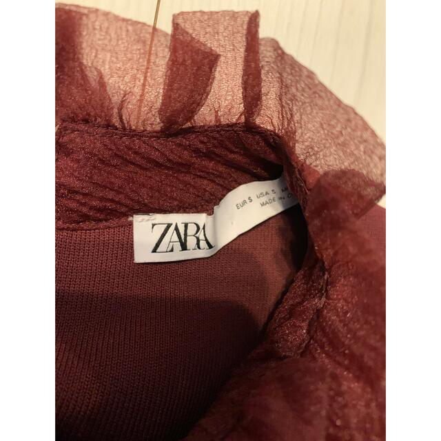 ZARA(ザラ)のZARA オーガンジーフリルスリーブ　トップス　S  レディースのトップス(カットソー(半袖/袖なし))の商品写真