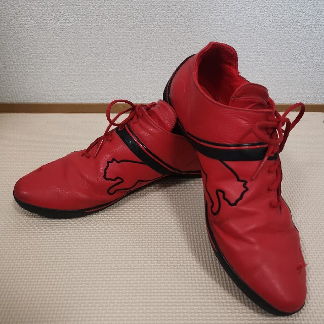 PUMA(プーマ)のプーマ　フィーチャーキャット　27.5cm メンズの靴/シューズ(スニーカー)の商品写真