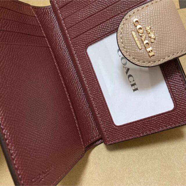 COACH(コーチ)のコーチ　新品　財布　折財布　トープ　人気　ベージュ レディースのファッション小物(財布)の商品写真