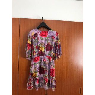 売切れのみ】アリスアンドオリビア ドレスワンピース ワンピースの通販