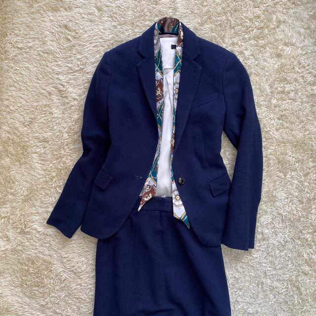 ORIHICA(オリヒカ)のORIHICA RHYME オリヒカ　M セットアップ　ネイビー　スーツ レディースのフォーマル/ドレス(スーツ)の商品写真