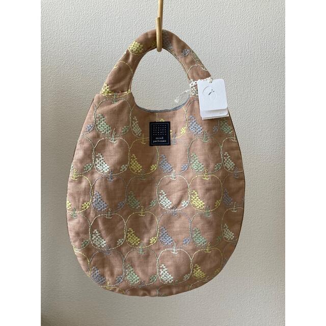 新品タグ付き　minaperhonen mela eggbag