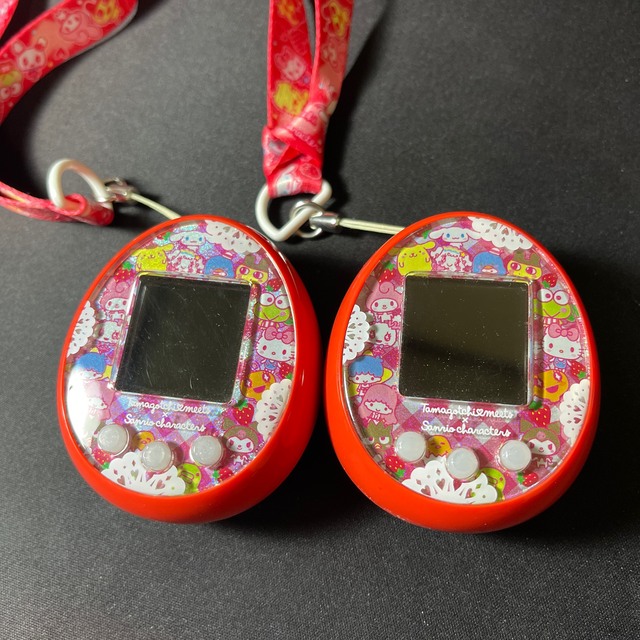 中古 たまごっちみーつ サンリオキャラクターズDXセット 2個セット 中古 たまごっちみーつ サンリオキャラクターズDXセット 2個セット