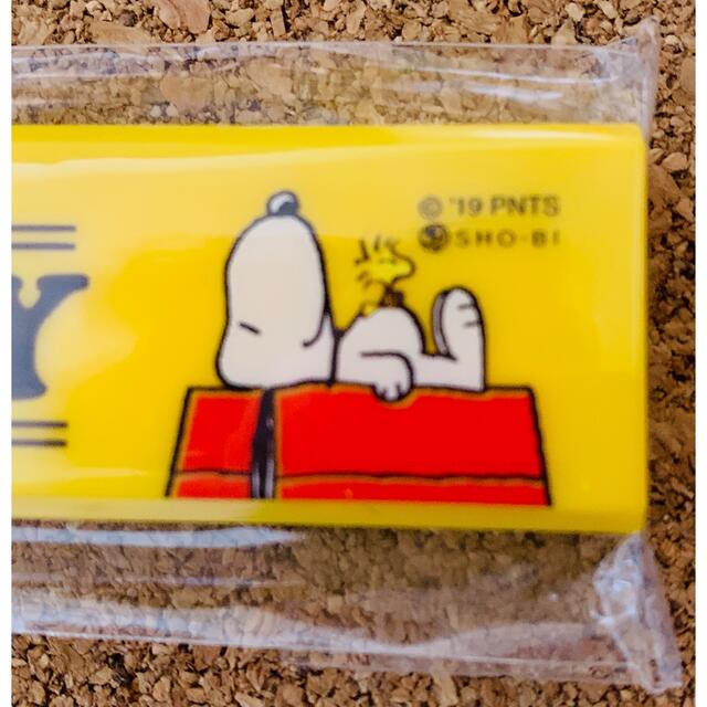 SNOOPY(スヌーピー)の4月10日まで　スヌーピーSNOOPYスティックミラー　コンパクトミラー エンタメ/ホビーのおもちゃ/ぬいぐるみ(キャラクターグッズ)の商品写真