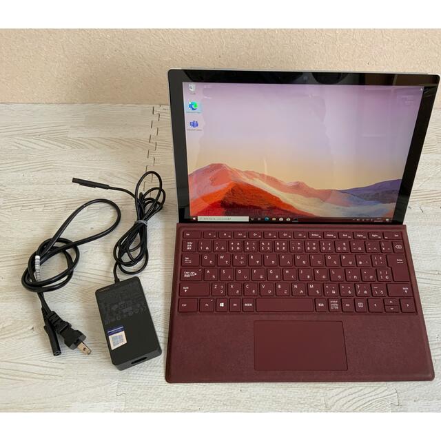 Microsoft(マイクロソフト)のSurface Pro 7 Corei5 8GB 256GB カバー付 スマホ/家電/カメラのPC/タブレット(ノートPC)の商品写真