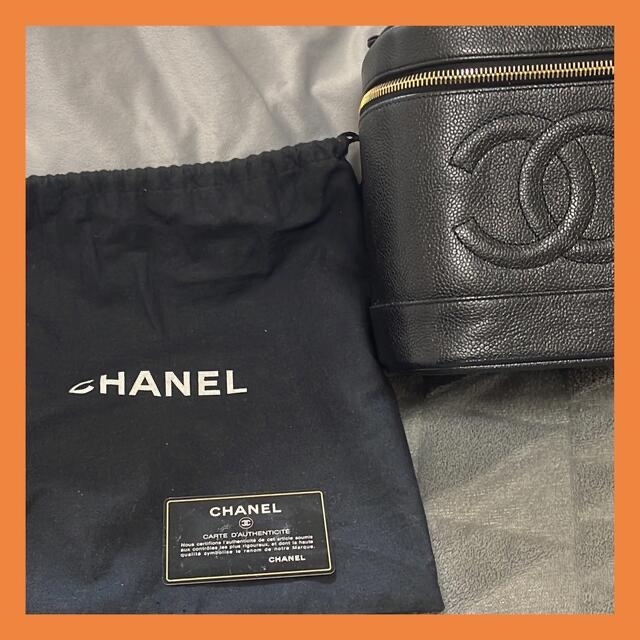 CHANELキャビアスキンバニティ(ご成約済み)