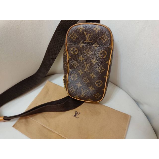 Louis Vuitton（ルイ・ヴィトン）ポシェットガンジュ