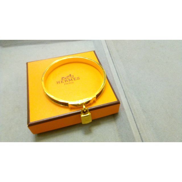 再入荷! HERMES エルメス ケリー レザー ブレスレット バングル